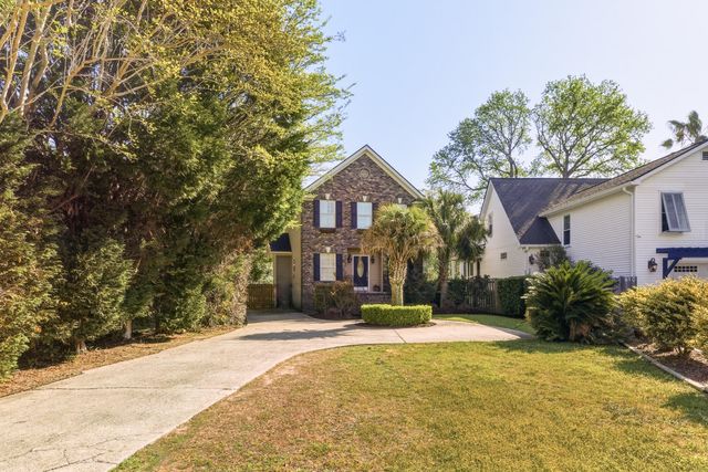 812 Harbor Place Drive, Charleston, SC 29412