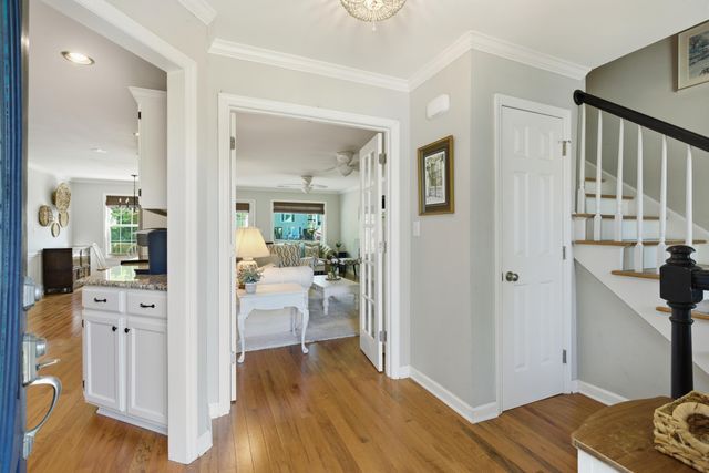 812 Harbor Place Drive, Charleston, SC 29412