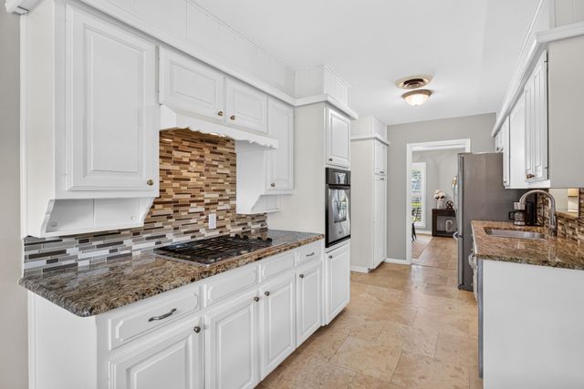 6017 Wonder Drive, Fort Worth, TX 76133