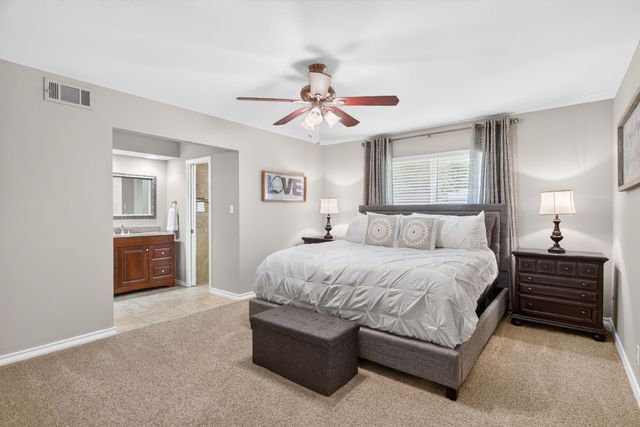 6017 Wonder Drive, Fort Worth, TX 76133