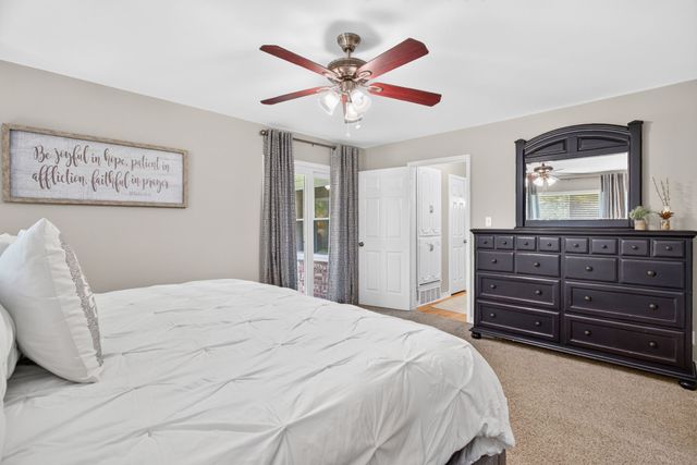 6017 Wonder Drive, Fort Worth, TX 76133