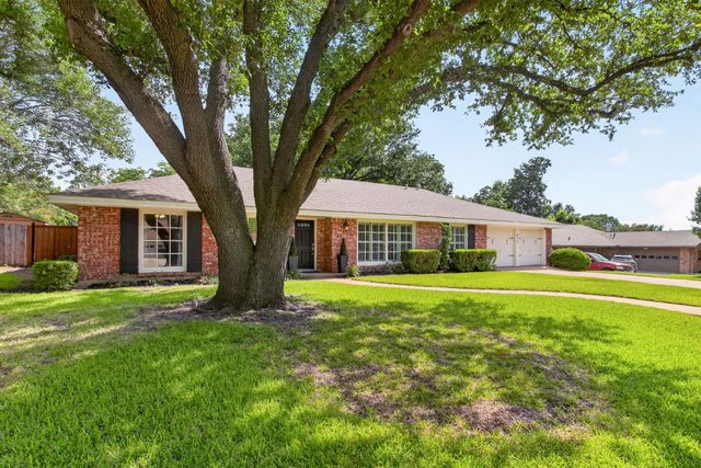 6017 Wonder Drive, Fort Worth, TX 76133
