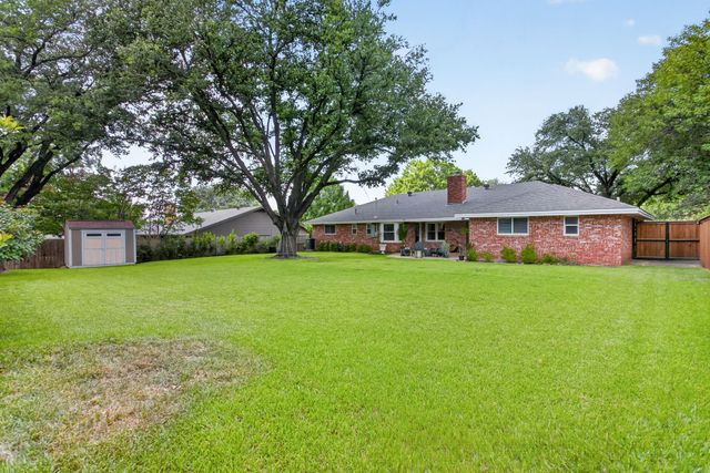 6017 Wonder Drive, Fort Worth, TX 76133