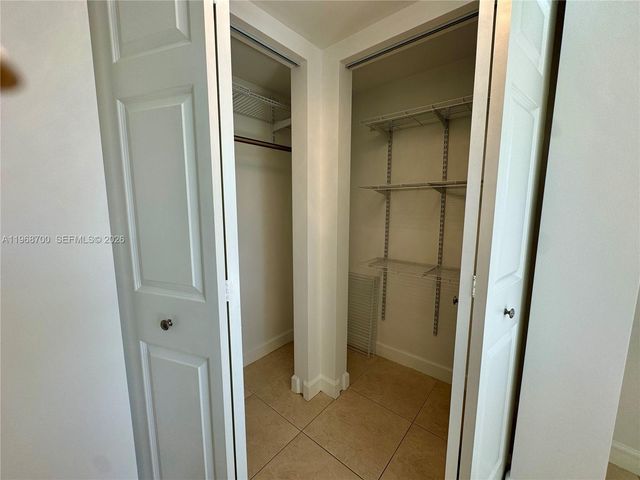 2855 Leonard Drive H202, Aventura, FL 33160