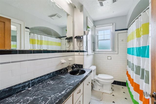 702 S Williams Avenue, El Reno, OK 73036