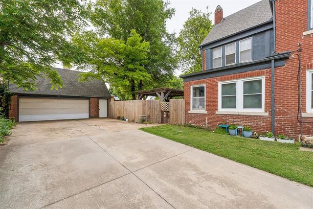 702 S Williams Avenue, El Reno, OK 73036
