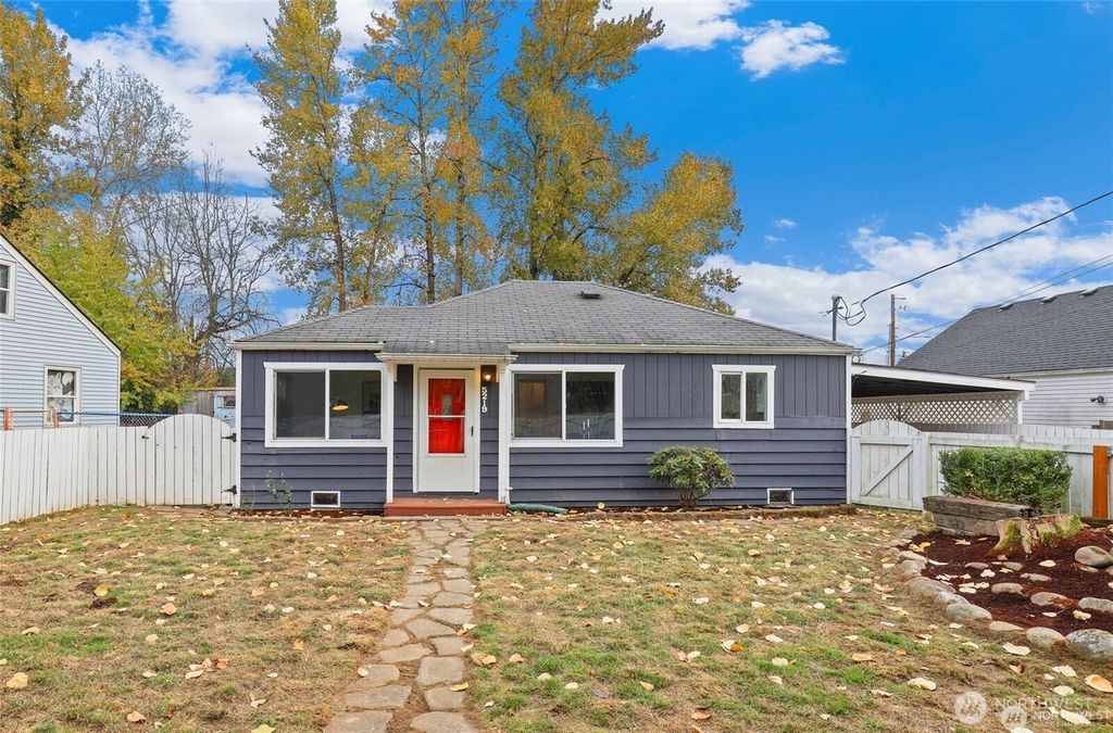 5219 Clarkston Street, Tacoma, WA 98404