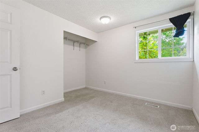 5124 Tri Lake Drive SE, Olympia, WA 98513