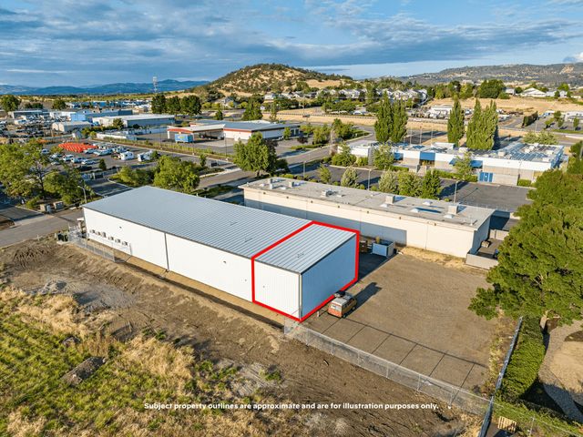 2074 Commerce Drive 103, Medford, OR 97504