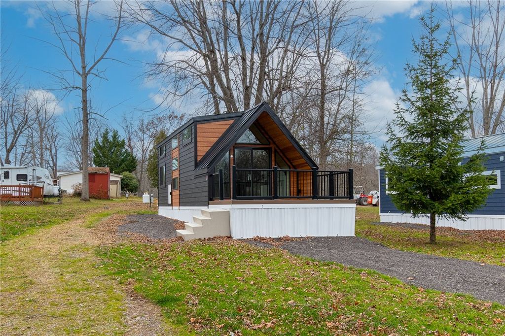 7150 Garner Road, Huron, NY 14590
