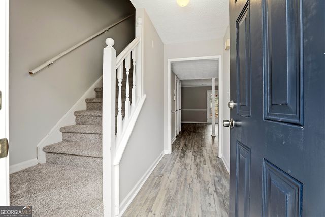 155 Williamsburg Way, Fayetteville, GA 30214