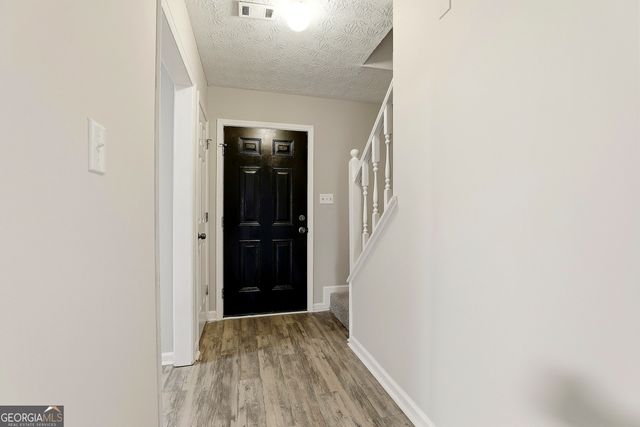 155 Williamsburg Way, Fayetteville, GA 30214