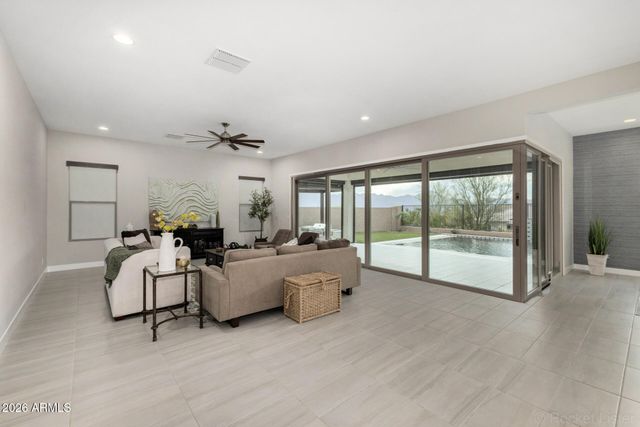 3412 W MORGAN IVY Lane, Phoenix, AZ 85045