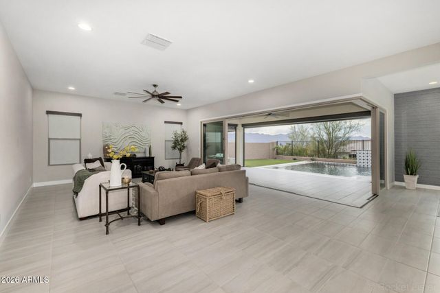 3412 W MORGAN IVY Lane, Phoenix, AZ 85045