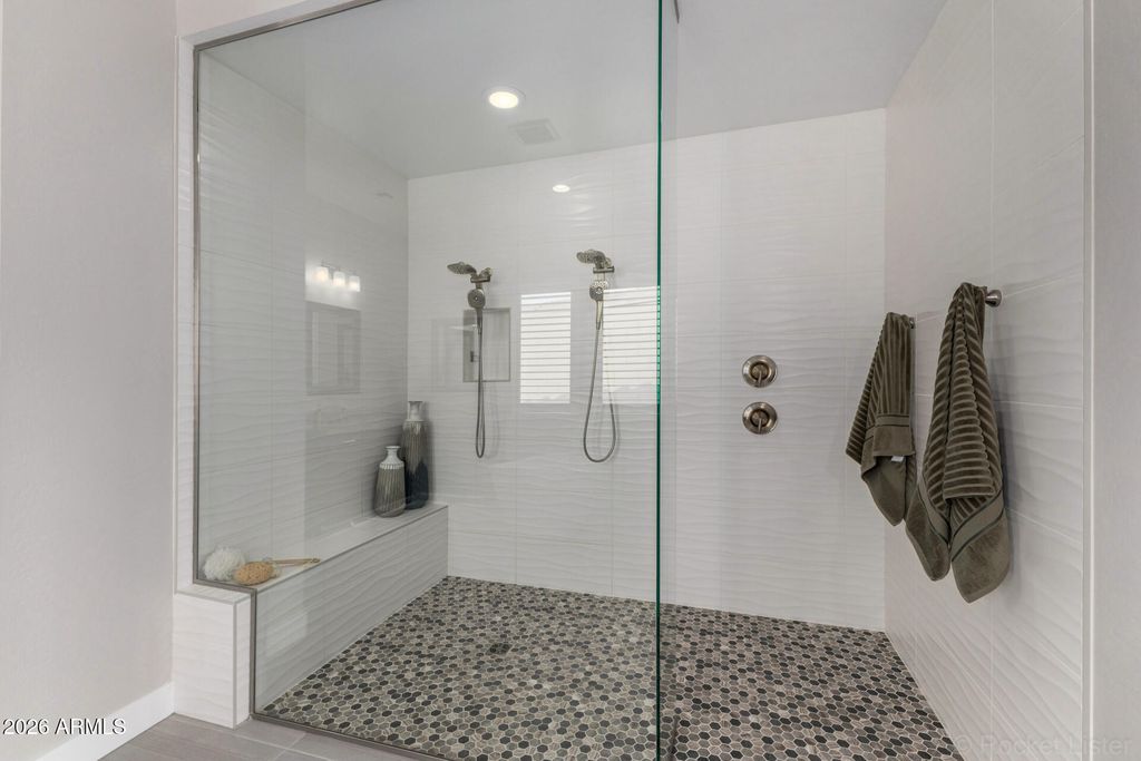 Image 27 of property listing at 3412 W MORGAN IVY Lane, Phoenix, AZ 85045