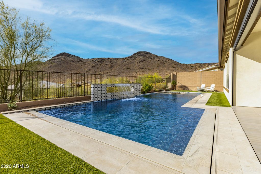Image 60 of property listing at 3412 W MORGAN IVY Lane, Phoenix, AZ 85045