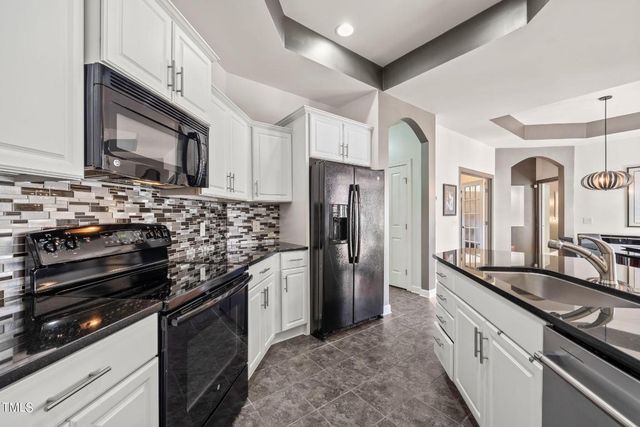 7528 Courtyard Place, Cary, NC 27519