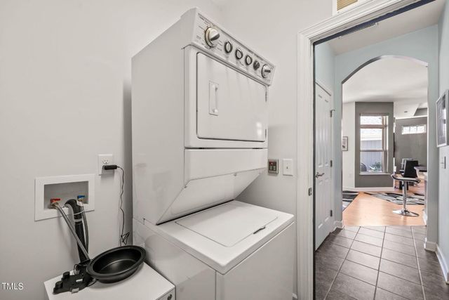 7528 Courtyard Place, Cary, NC 27519