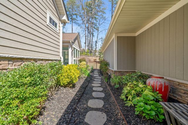 7528 Courtyard Place, Cary, NC 27519