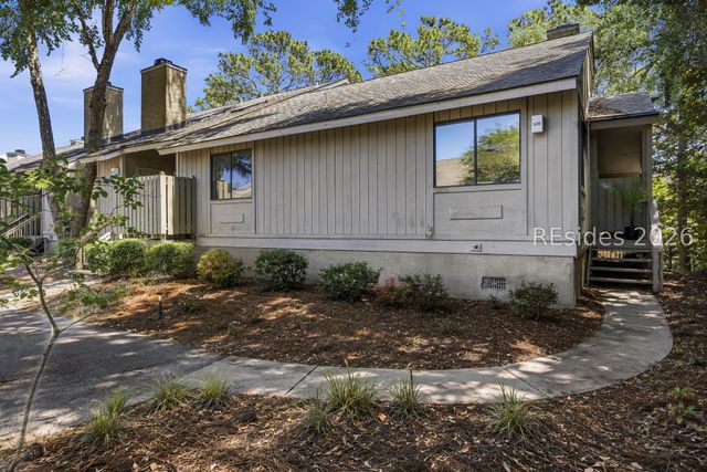 5 Gum Tree Rd Apt L20, Hilton Head Island, SC 29926