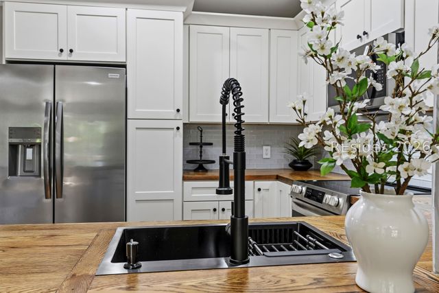 5 Gum Tree Rd Apt L20, Hilton Head Island, SC 29926