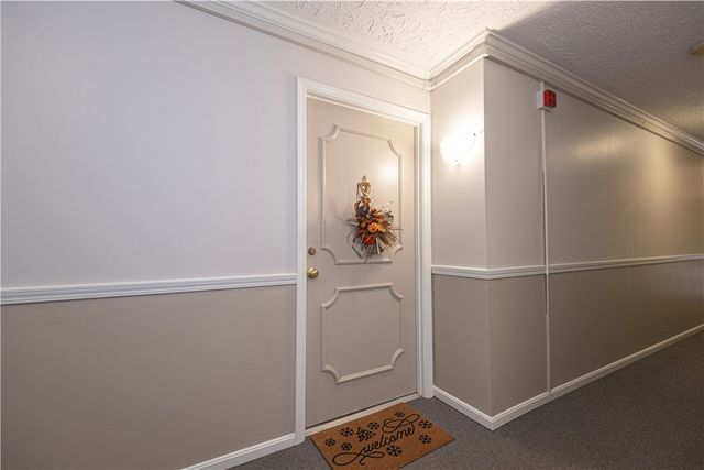 300 Gilkeson Road 12A, Mt Lebanon, PA 15228