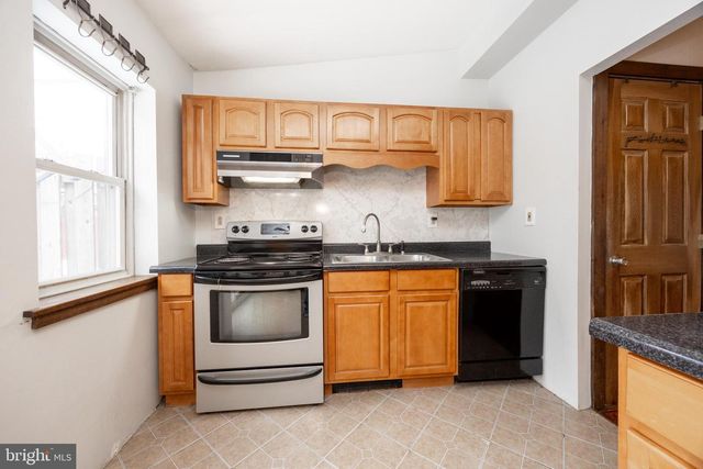 81 W 4TH ST, Pottstown, PA 19464