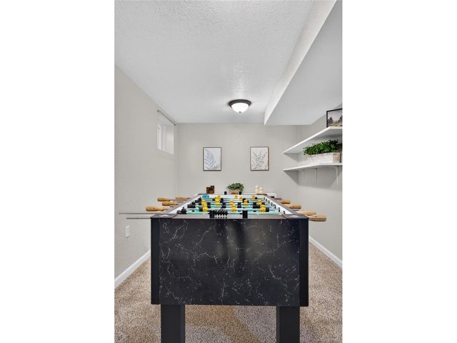 7650 S Kit Carson Dr, Centennial, CO 80122