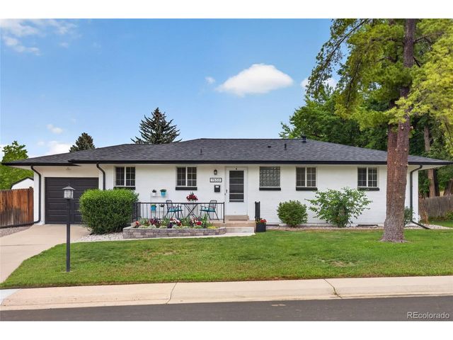 7650 S Kit Carson Dr, Centennial, CO 80122