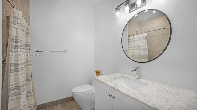 410 Bowie Ln, Key Largo, FL 33037