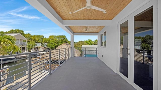 410 Bowie Ln, Key Largo, FL 33037