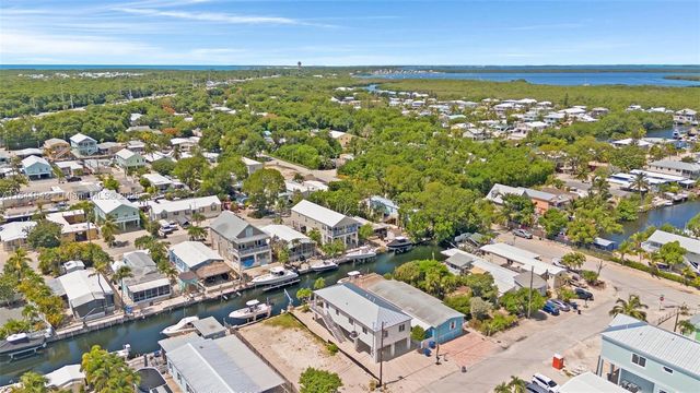 410 Bowie Ln, Key Largo, FL 33037