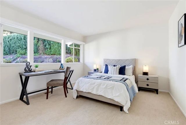 24 Cayuse Lane, Rancho Palos Verdes, CA 90275