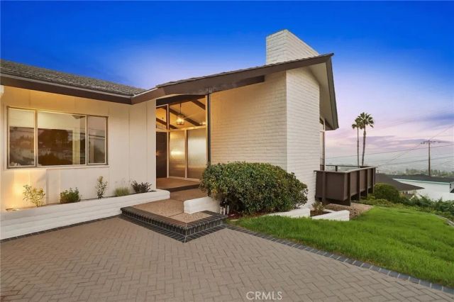 24 Cayuse Lane, Rancho Palos Verdes, CA 90275