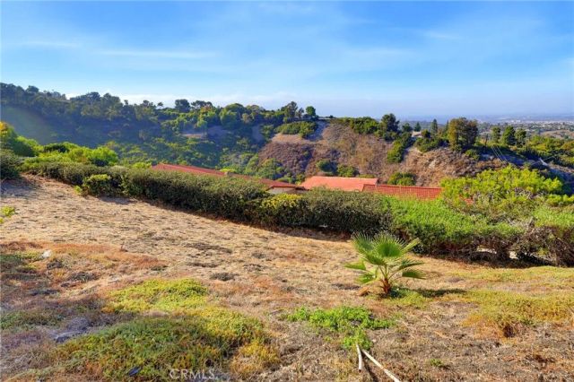 24 Cayuse Lane, Rancho Palos Verdes, CA 90275