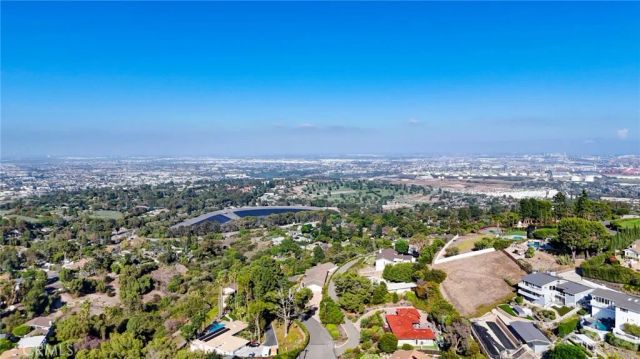 24 Cayuse Lane, Rancho Palos Verdes, CA 90275