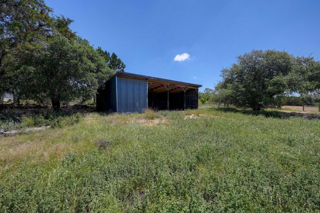 15425 Fitzhugh RD, Dripping Springs, TX 78620