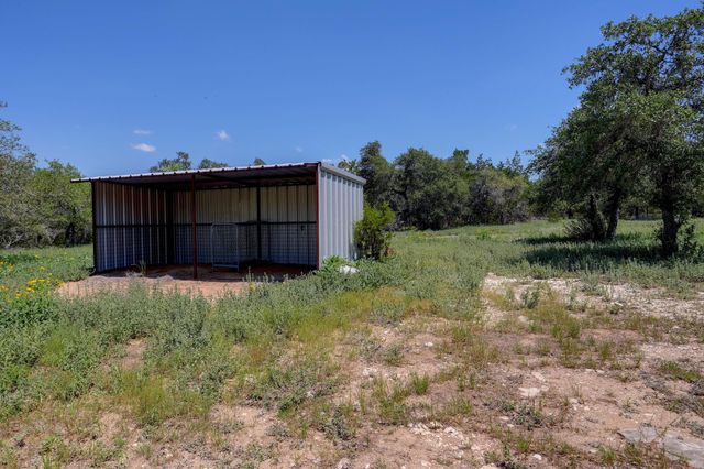 15425 Fitzhugh RD, Dripping Springs, TX 78620
