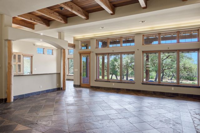 15425 Fitzhugh RD, Dripping Springs, TX 78620