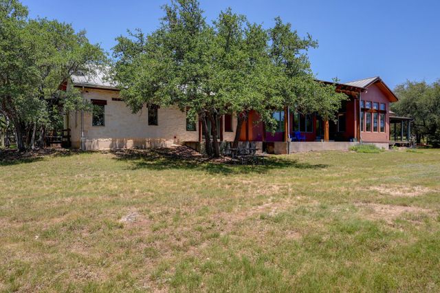 15425 Fitzhugh RD, Dripping Springs, TX 78620