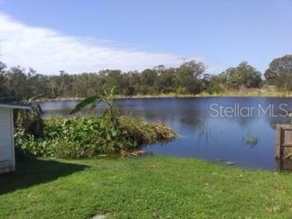 8841 S MOBLEY ROAD, Tampa, FL 33556