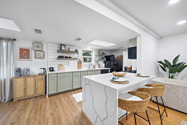 610 Acapulco Village Drive, Humble, TX 77338