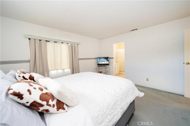 24843 1st Avenue, Murrieta, CA 92562