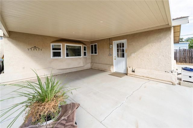 24843 1st Avenue, Murrieta, CA 92562
