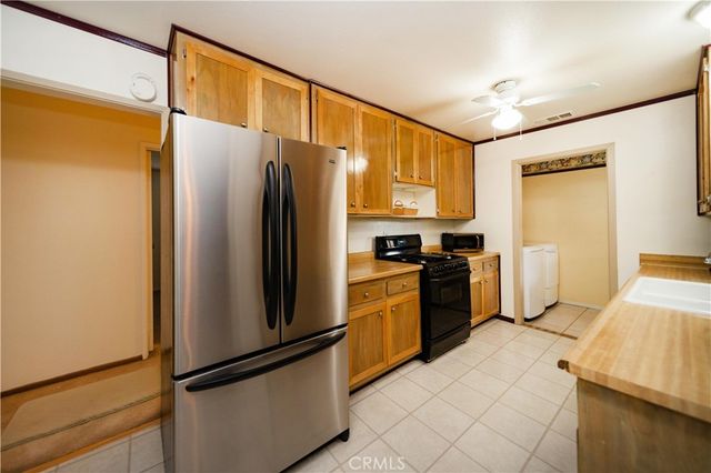 24843 1st Avenue, Murrieta, CA 92562