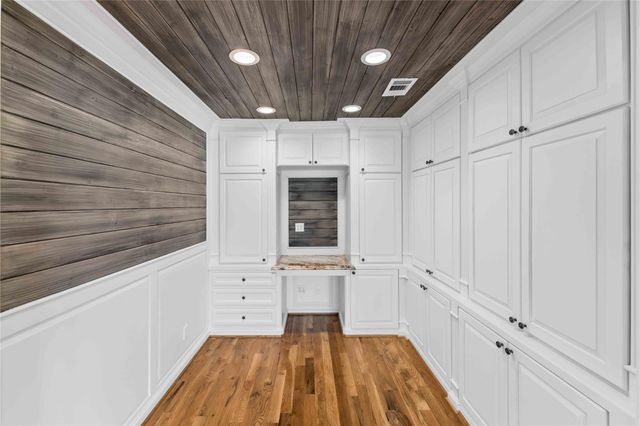 4031 Fernwood Drive, Houston, TX 77021