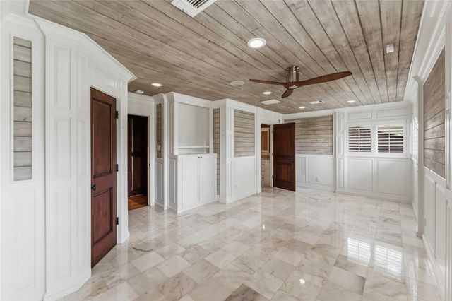 4031 Fernwood Drive, Houston, TX 77021