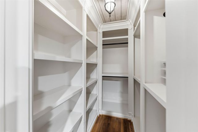 4031 Fernwood Drive, Houston, TX 77021