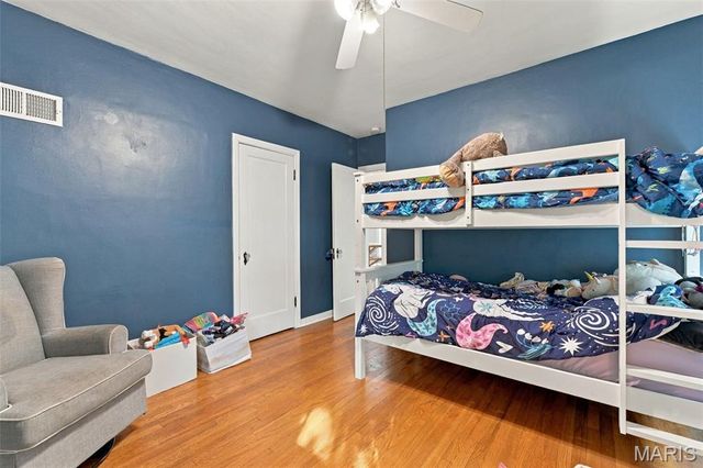 7609 Suffolk Avenue, Shrewsbury, MO 63119