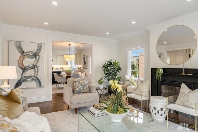 325 Moncada Way, San Francisco, CA 94127
